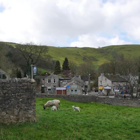 Bulls Head, Castleton Hotel Castleton  Exterior foto